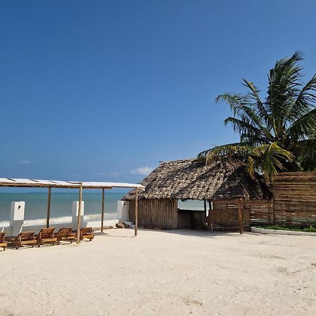 Uroa Zanzibar Vera Beach Hotel By Moonshine Dikoni Quarto foto