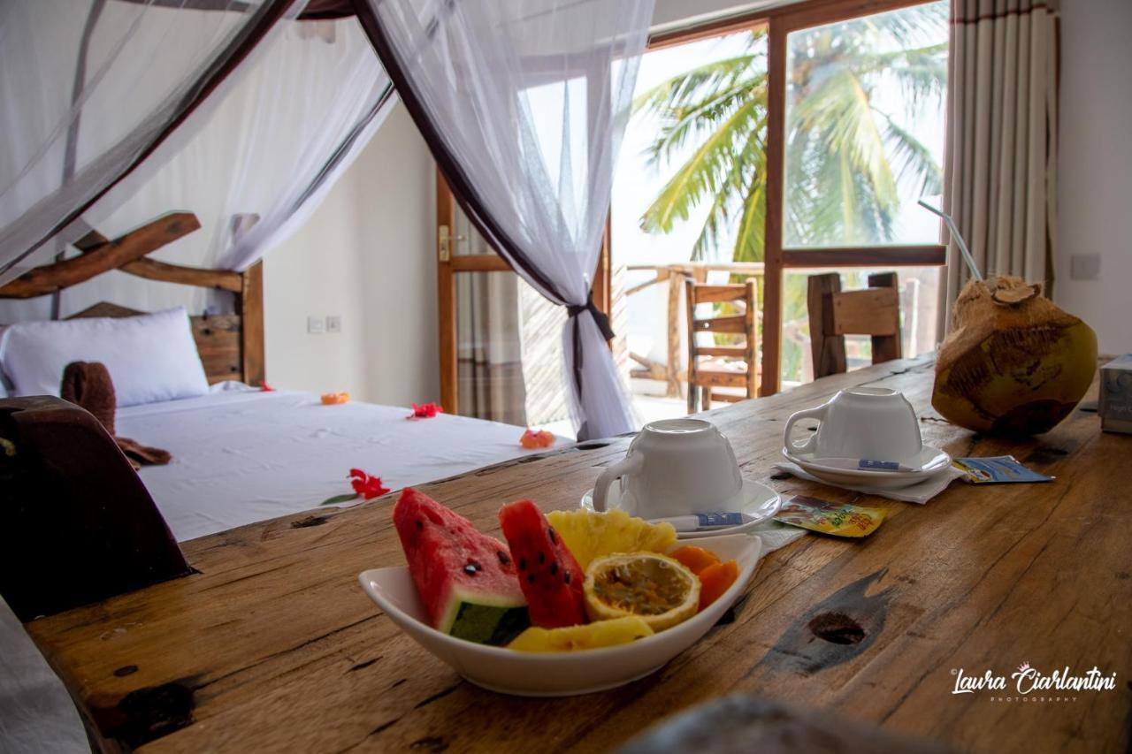 Uroa Zanzibar Vera Beach Hotel By Moonshine Dikoni Exterior foto