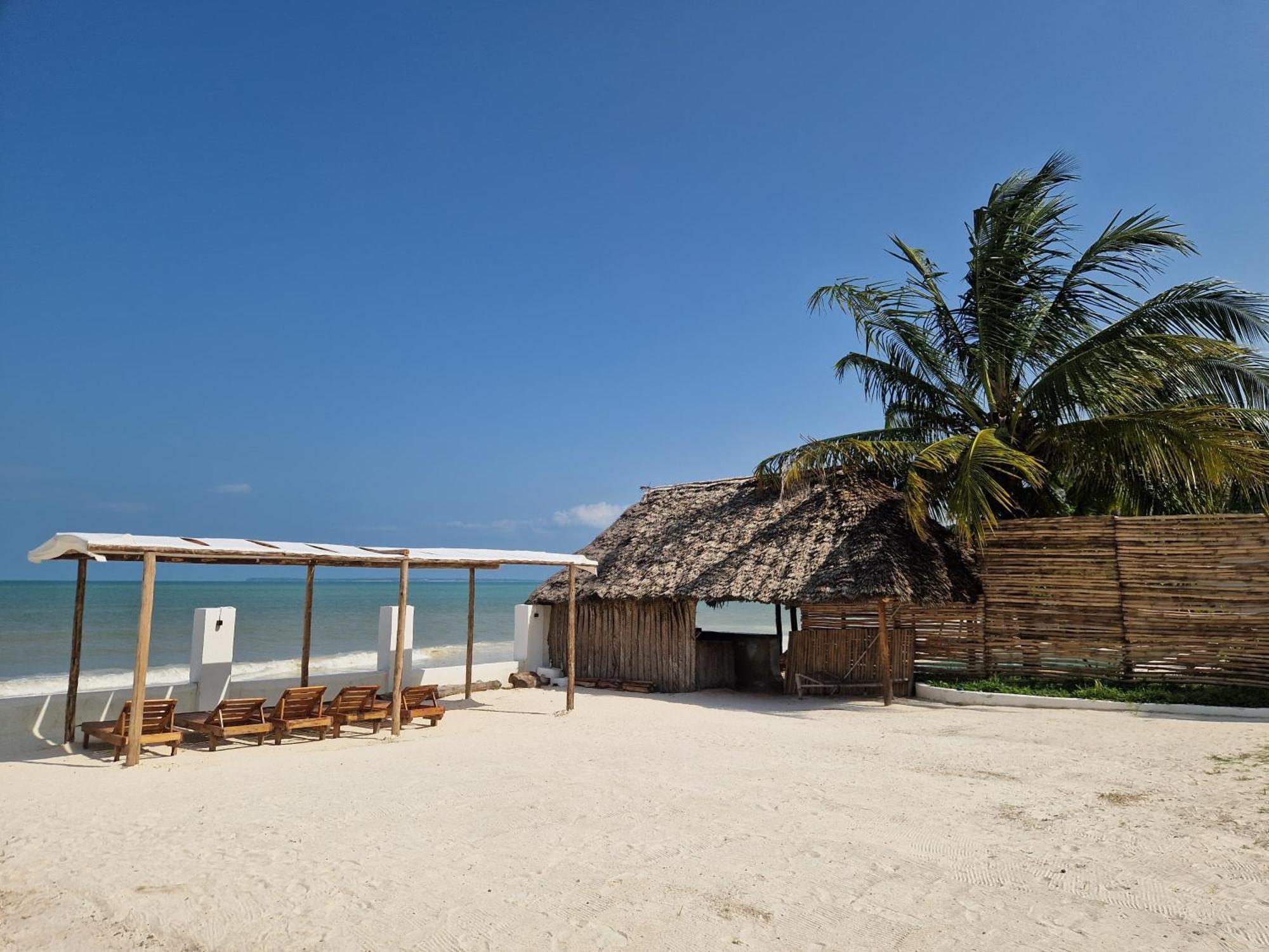 Uroa Zanzibar Vera Beach Hotel By Moonshine Dikoni Quarto foto